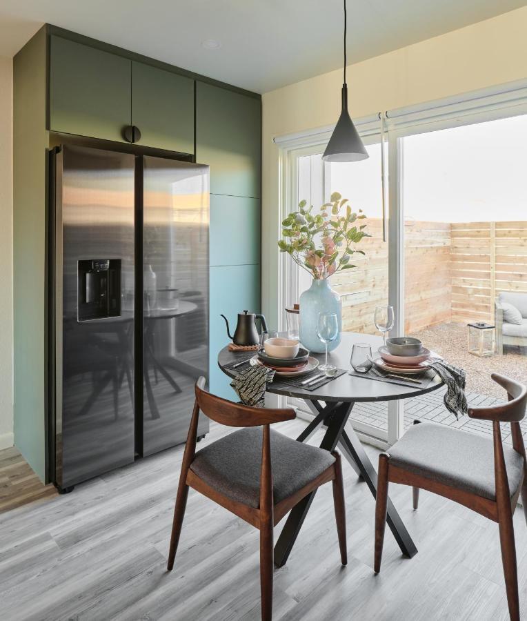 Midcentury Couples Designer Loft - Casa Tuya Appartement Austin Buitenkant foto