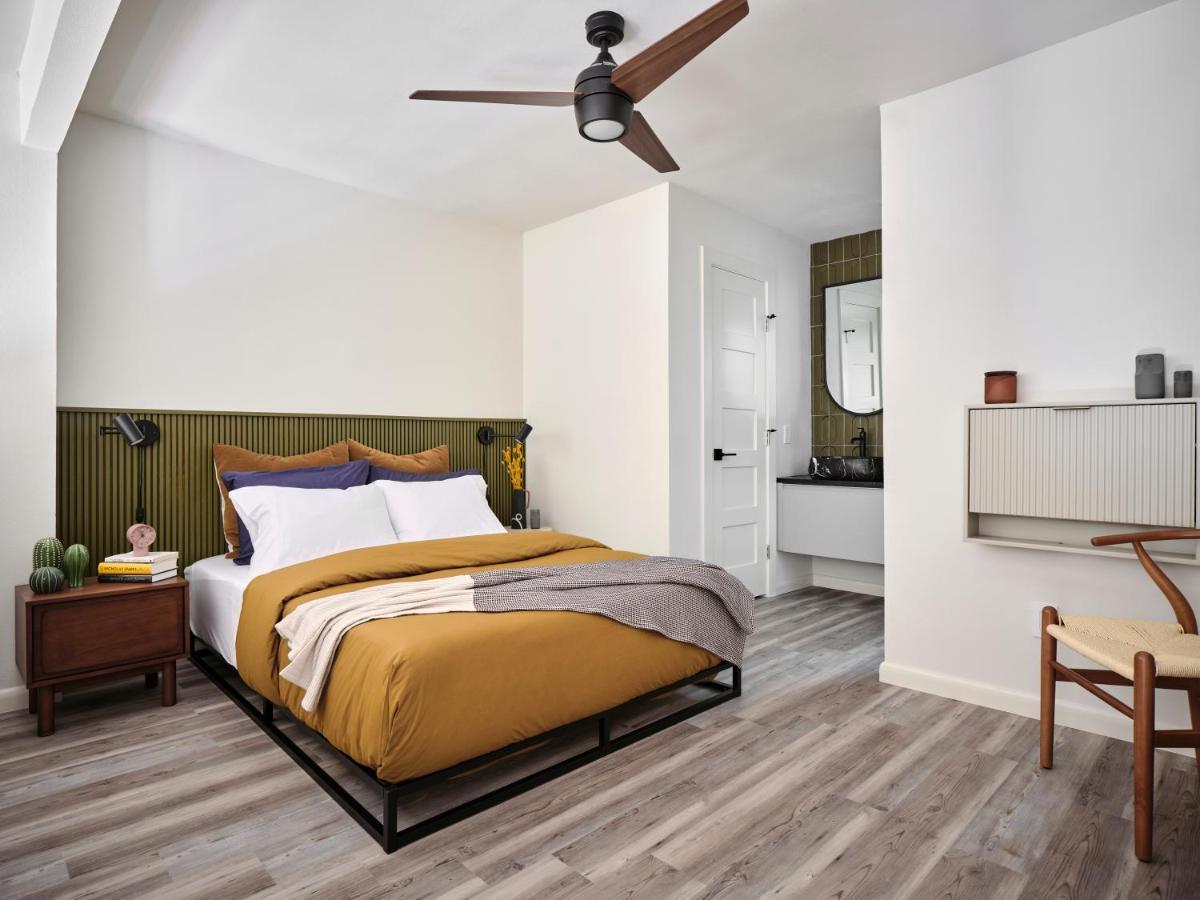 Midcentury Couples Designer Loft - Casa Tuya Appartement Austin Buitenkant foto